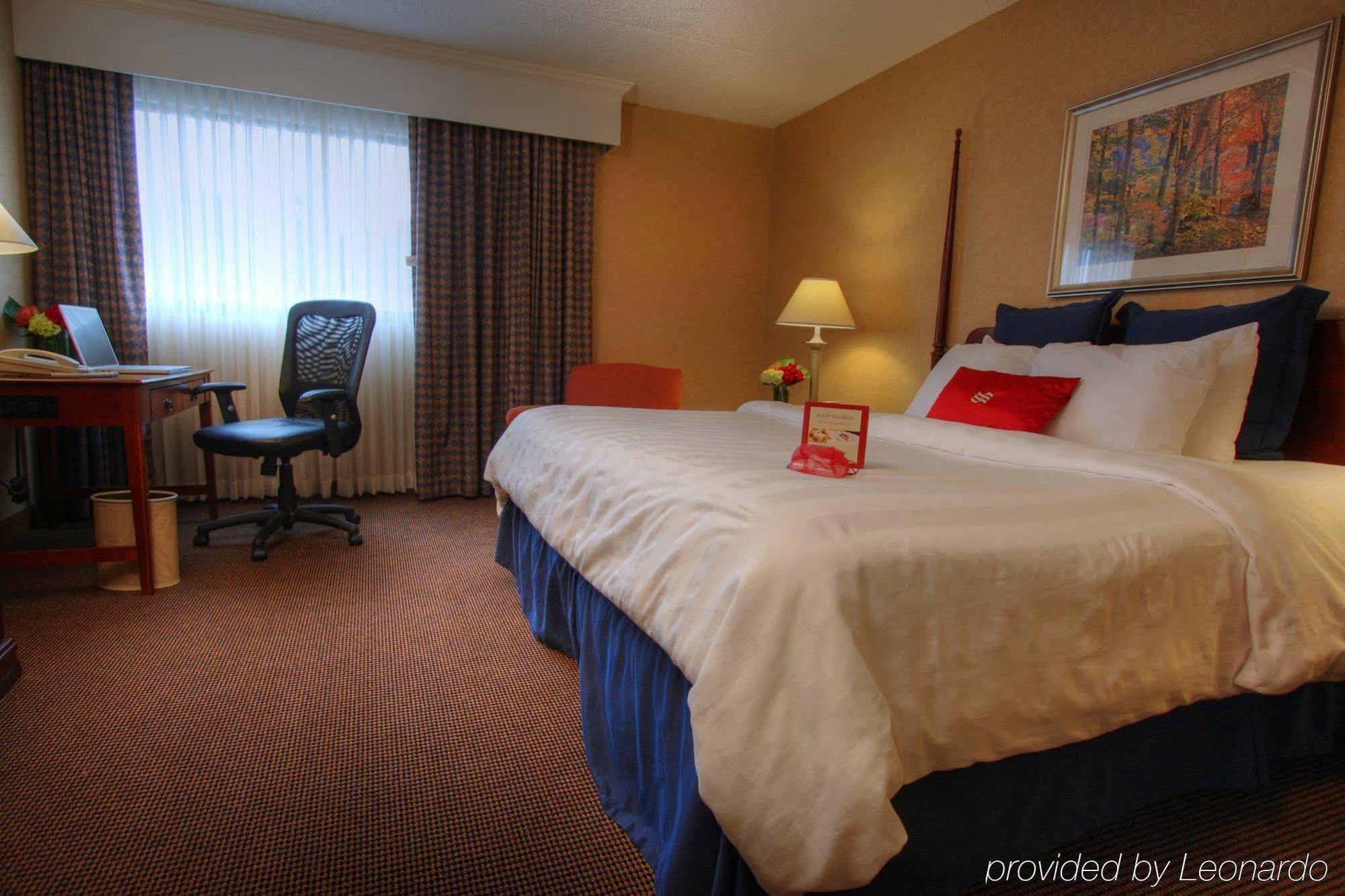 Red Lion Hotel Cromwell Room photo